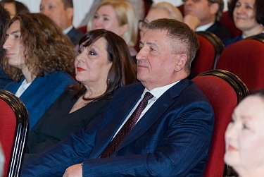 Сергей Грачев поздравил заслуженного деятеля искусств Бориса Хавторина с юбилеем